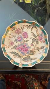 Prato Decorativo de Porcelana Oriental